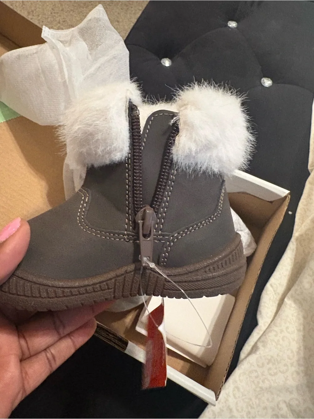Brown Girls' Faux Fur Cuff Winter Boots with Green Heart Stitching size 6c